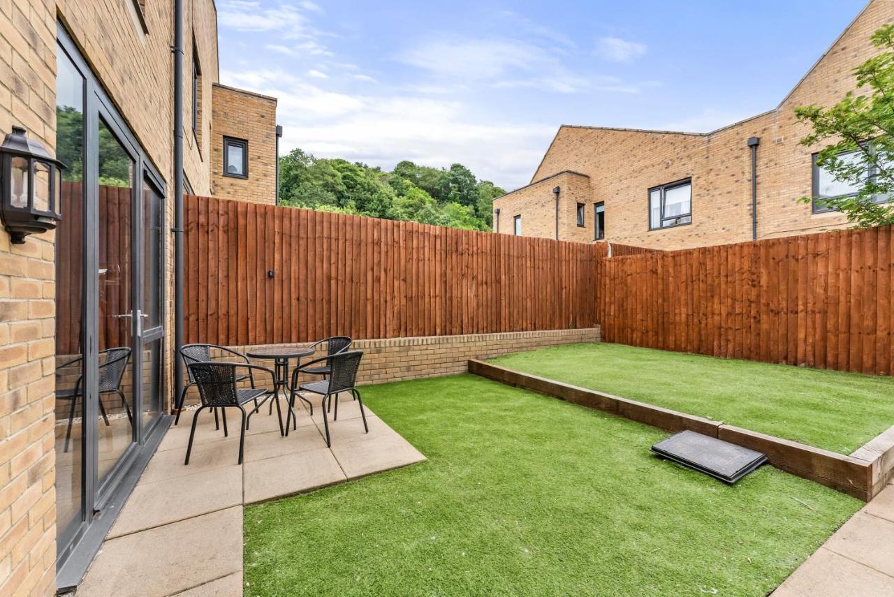 Ferienwohnung Sleek And Stylish 2 Bed With Garden And Parking Sheffield Exterior foto