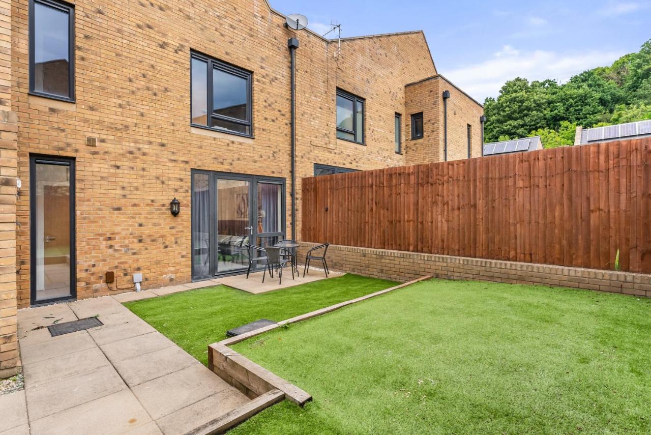 Ferienwohnung Sleek And Stylish 2 Bed With Garden And Parking Sheffield Exterior foto