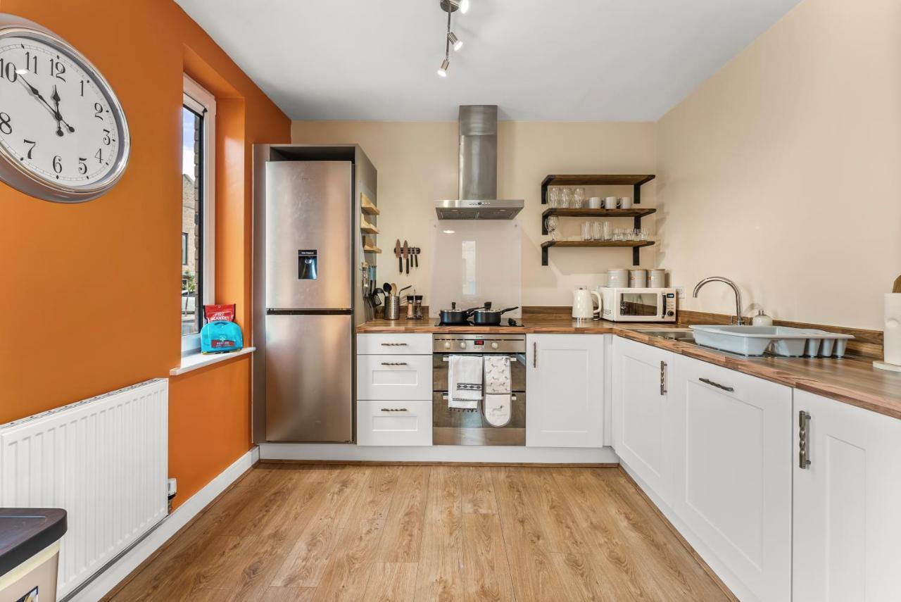 Ferienwohnung Sleek And Stylish 2 Bed With Garden And Parking Sheffield Exterior foto