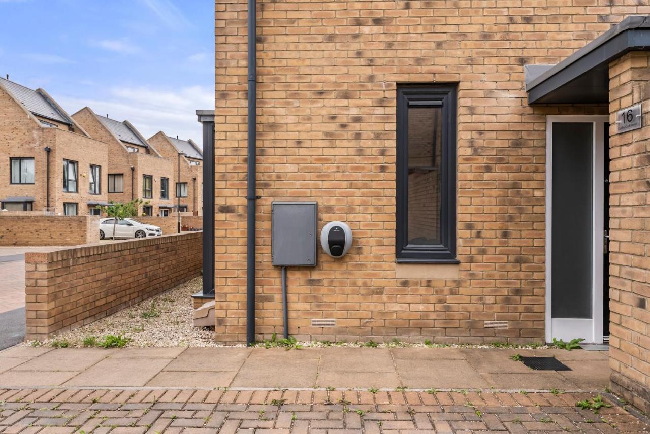 Ferienwohnung Sleek And Stylish 2 Bed With Garden And Parking Sheffield Exterior foto