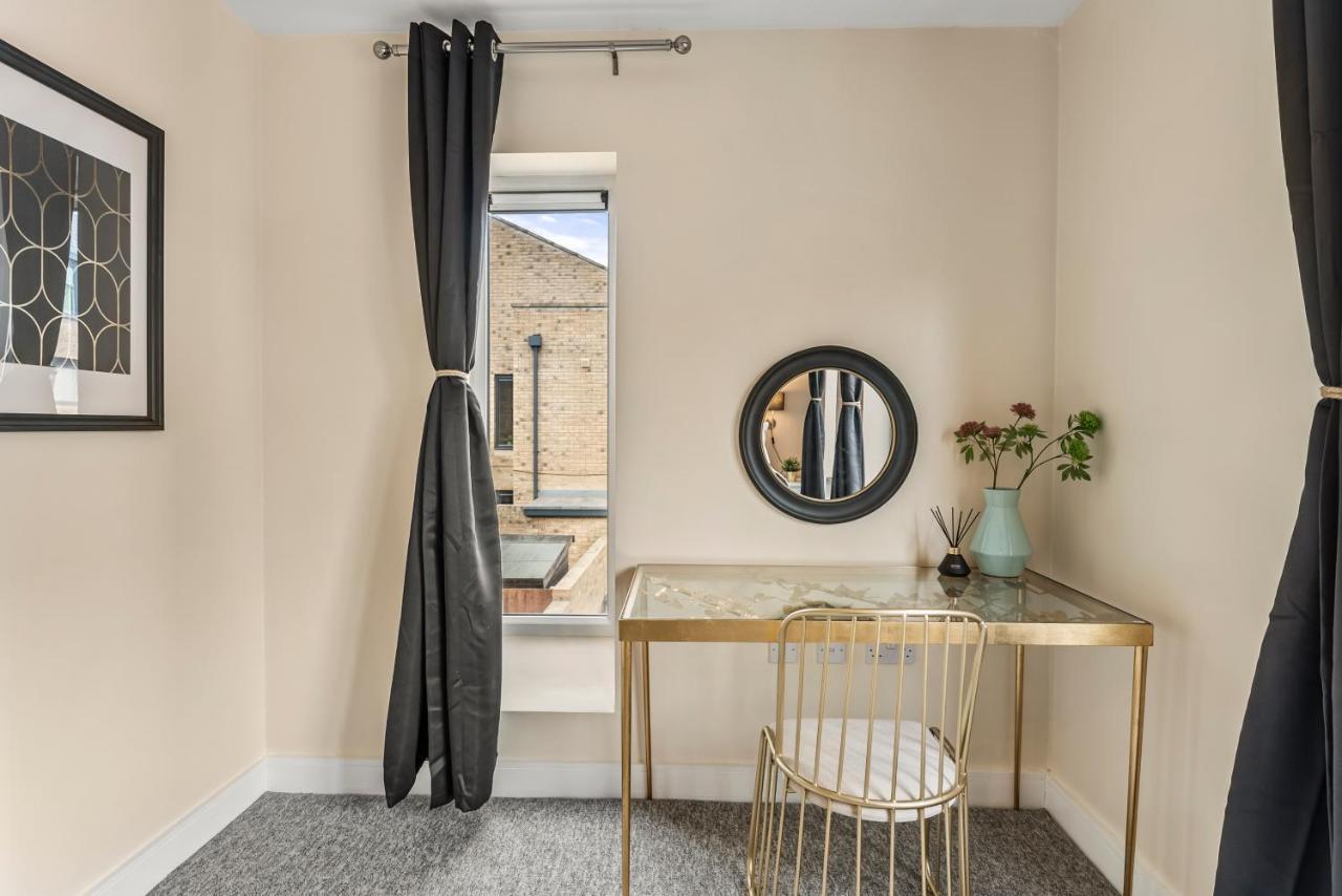 Ferienwohnung Sleek And Stylish 2 Bed With Garden And Parking Sheffield Exterior foto