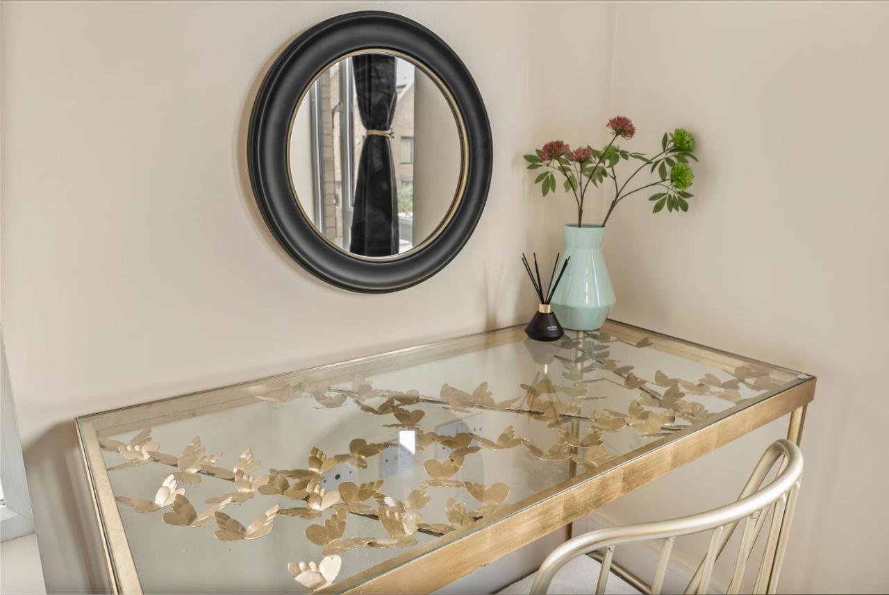 Ferienwohnung Sleek And Stylish 2 Bed With Garden And Parking Sheffield Exterior foto